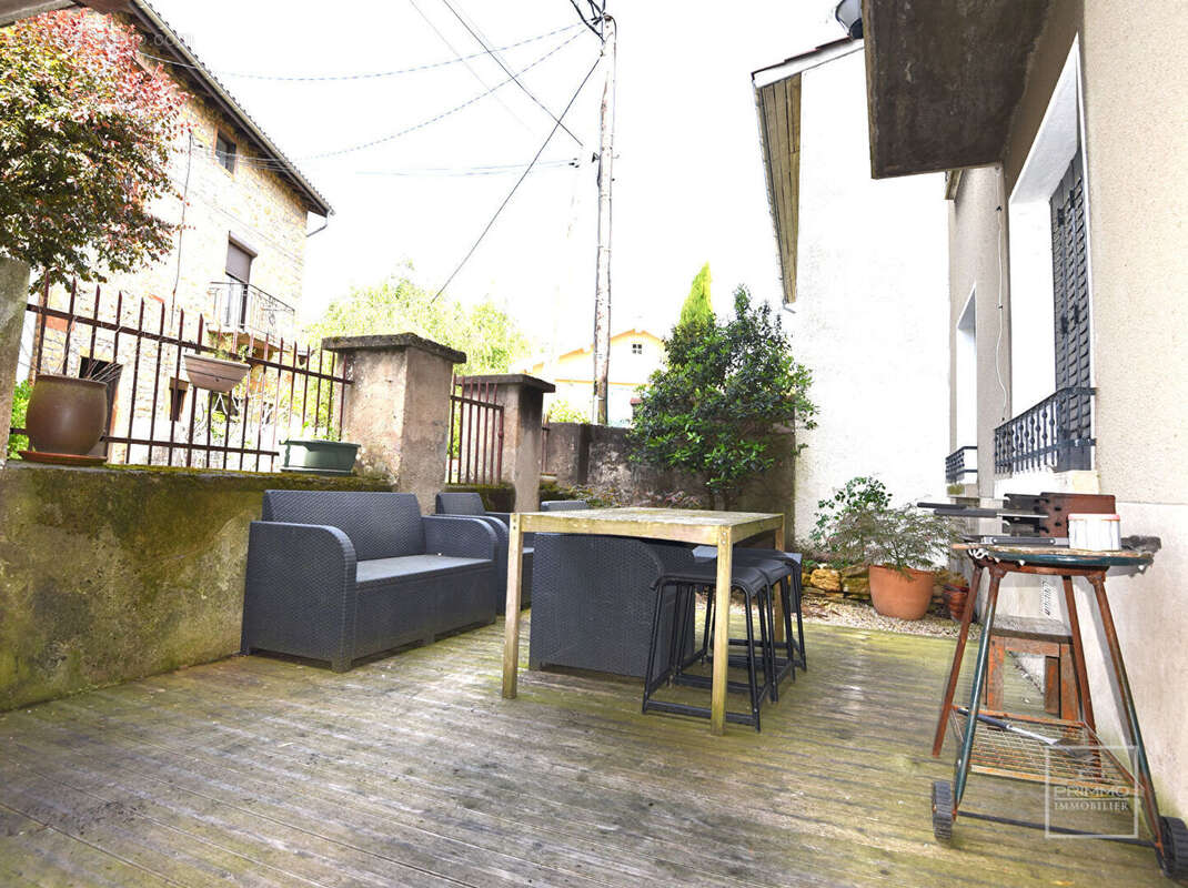 Appartement à SAINT-CYR-AU-MONT-D'OR