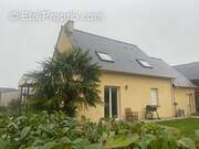 Maison à ARGENTRE-DU-PLESSIS