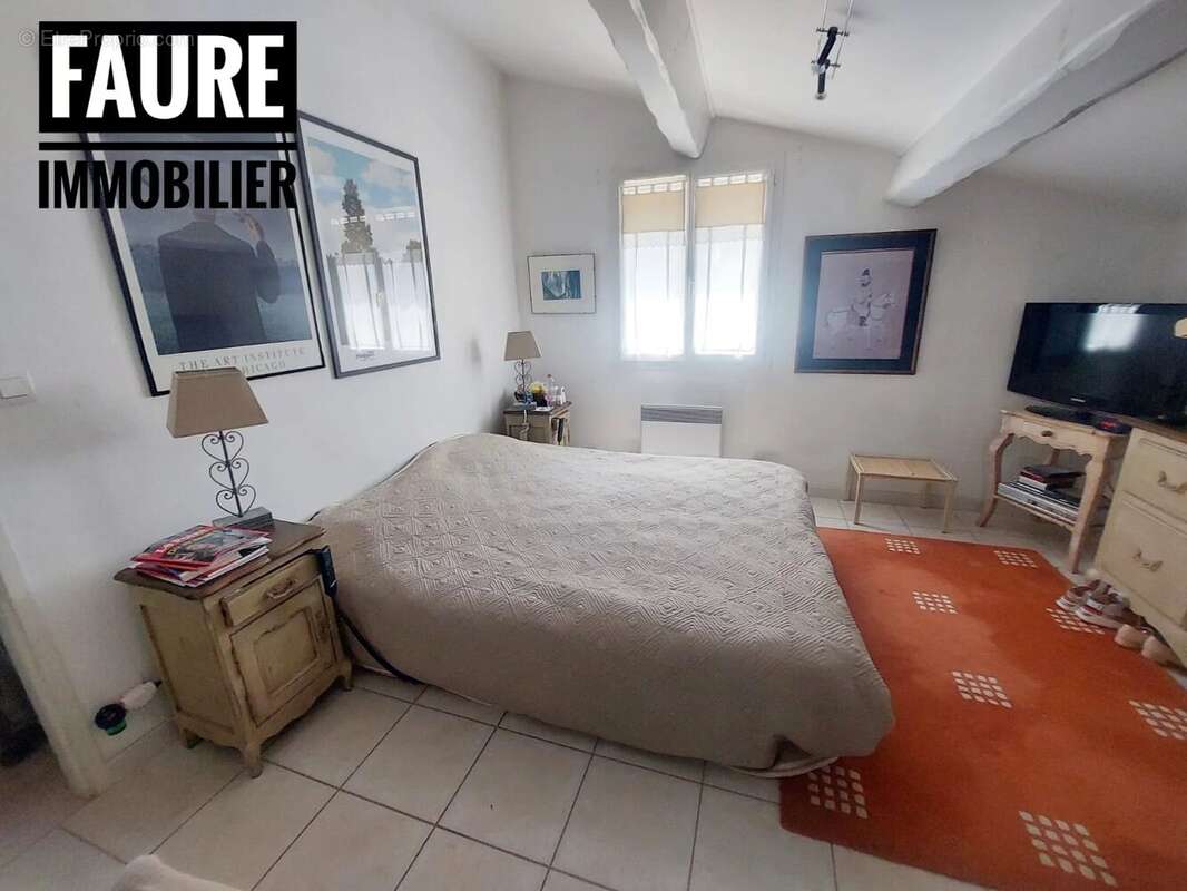 Maison à SAINT-PAUL-TROIS-CHATEAUX