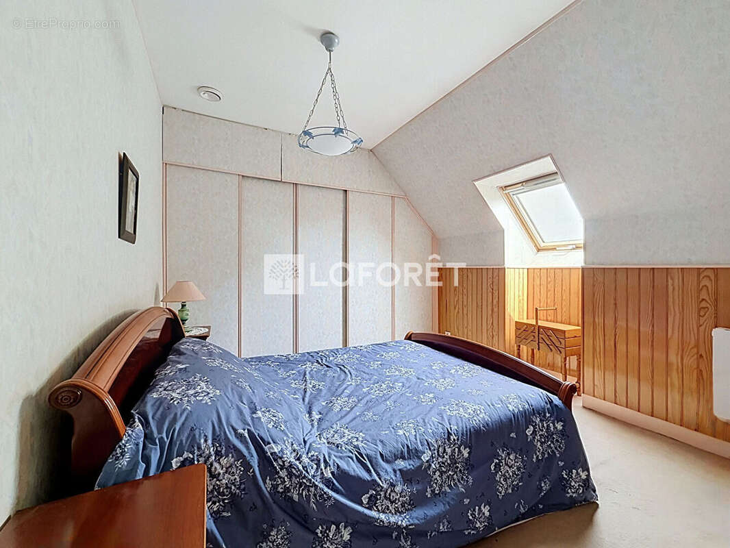 Laforêt Luzarches propose - Maison Villaines Sous Bois 6 pièce(s) 121.91 m2 - photo 12
