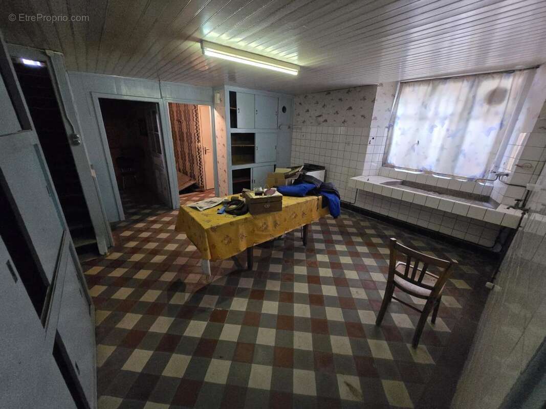 Maison à LANEUVEVILLE-DEVANT-BAYON