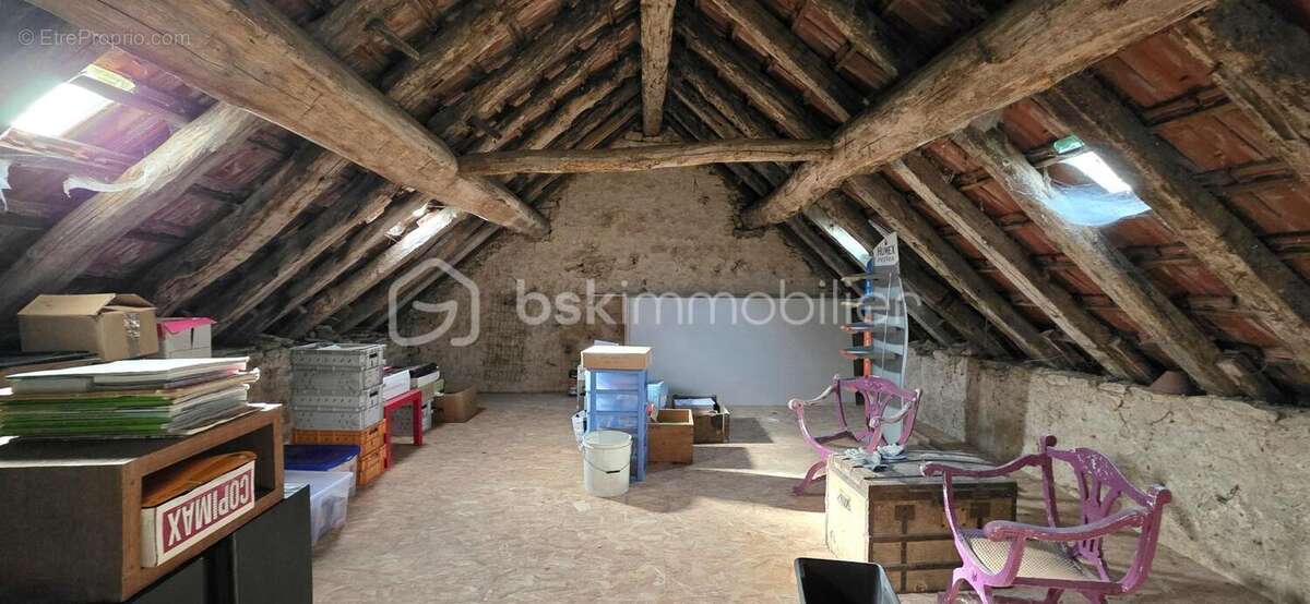 Maison de campagne - 210m2 - photo 8