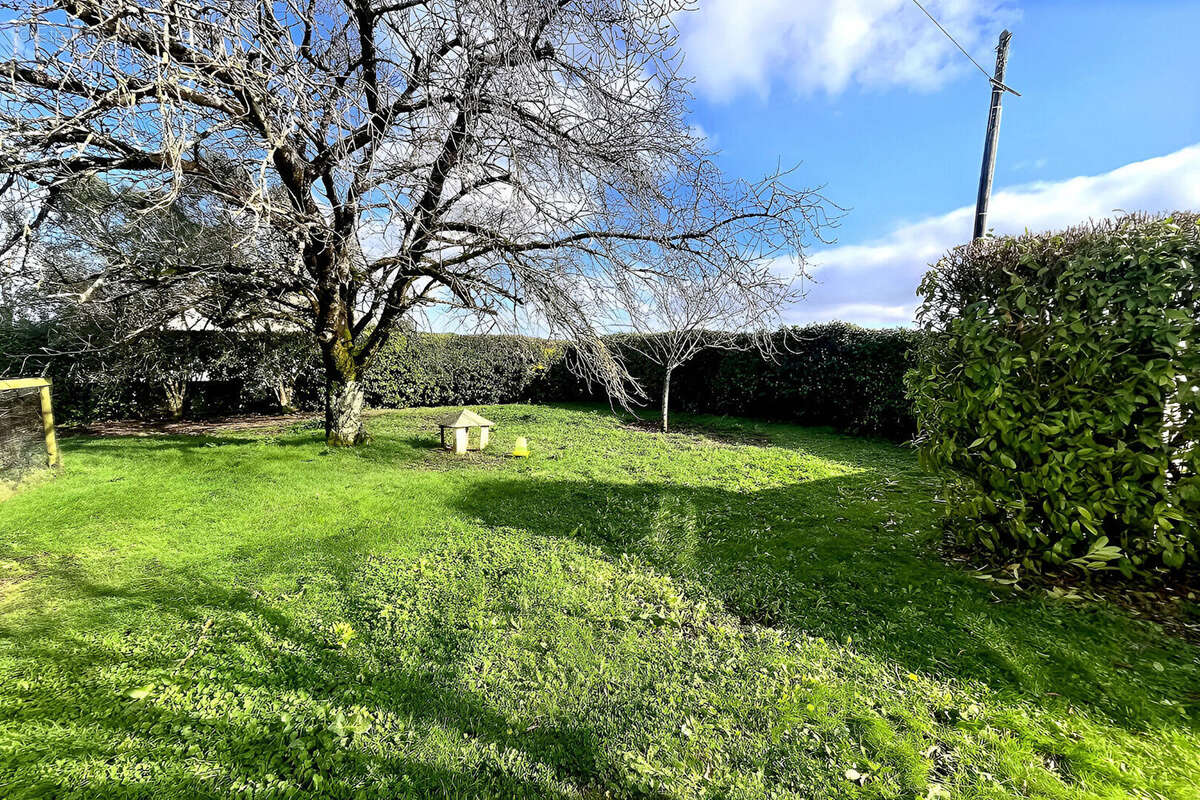 Maison à SAINTE-SOULLE