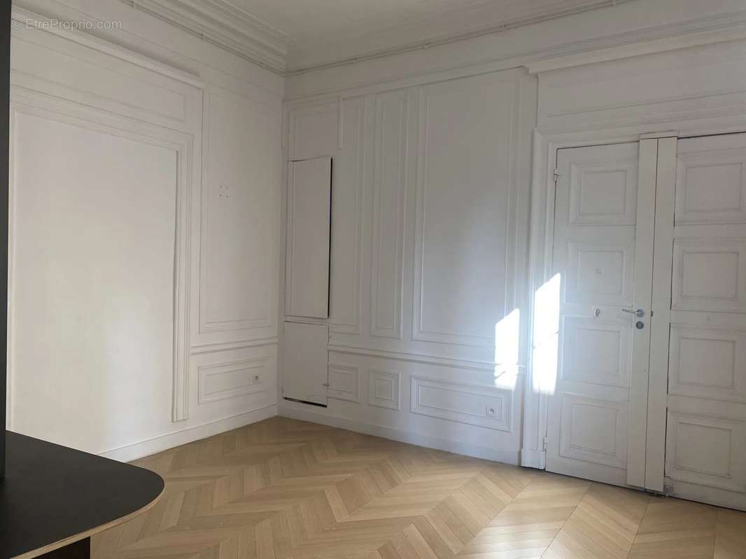 Appartement à PARIS-9E