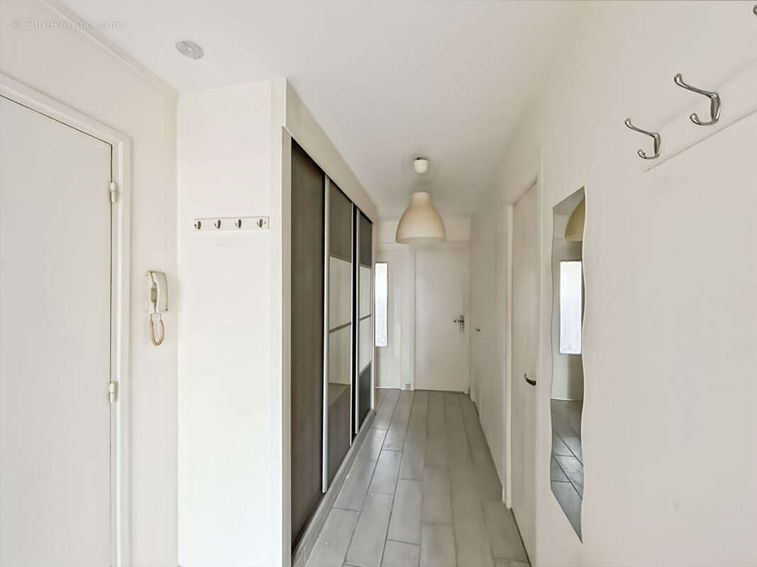 Appartement à ROSNY-SOUS-BOIS