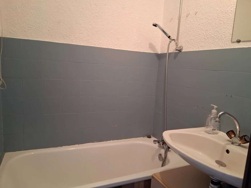 Appartement à LELEX