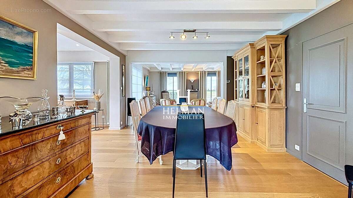 Maison à ESQUELBECQ