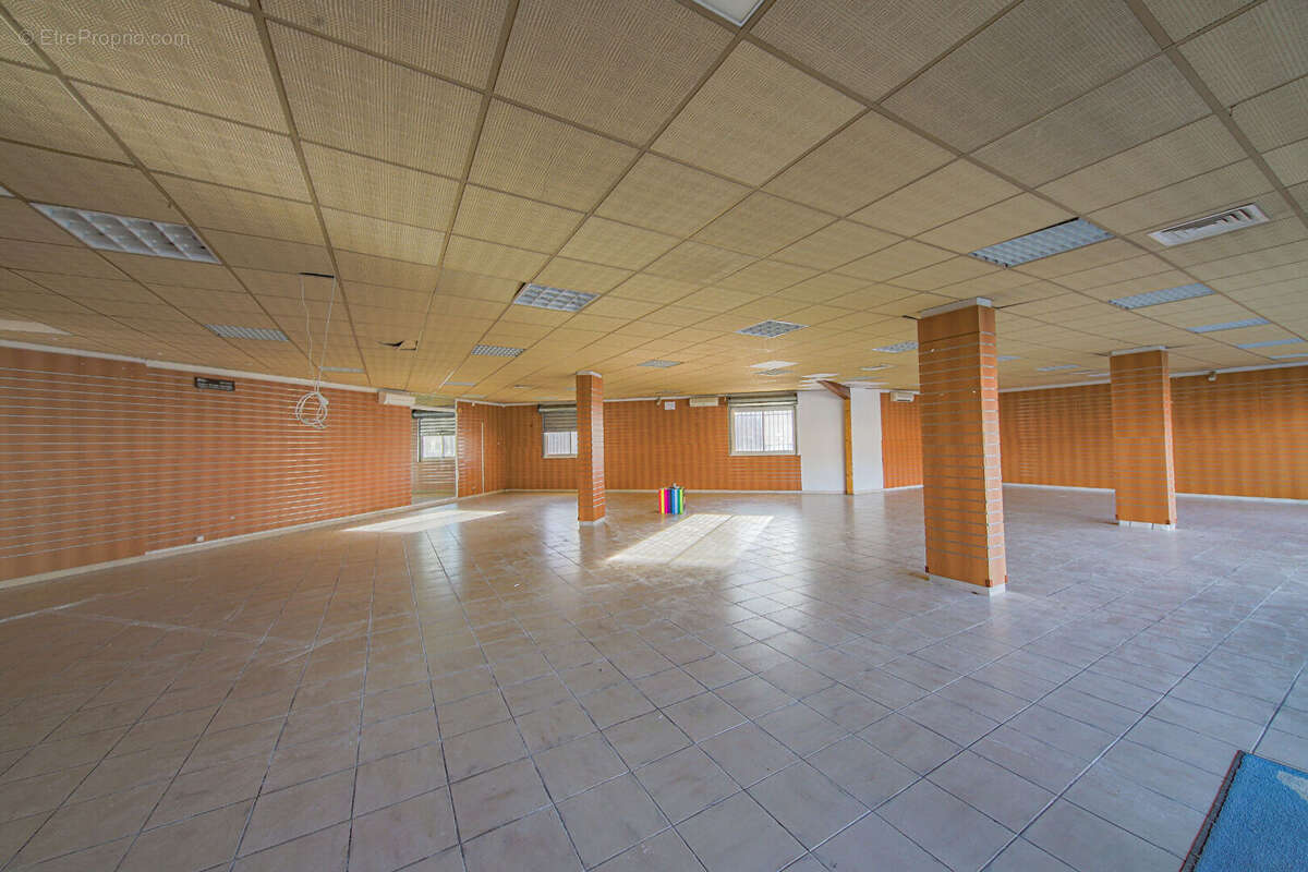 Bureaux San-nicolao 230 m2 - photo 3