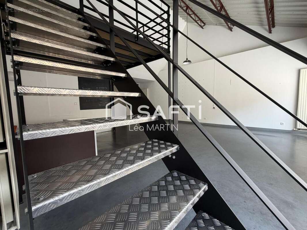 Commerce 97 m² à Cholet  - photo 7