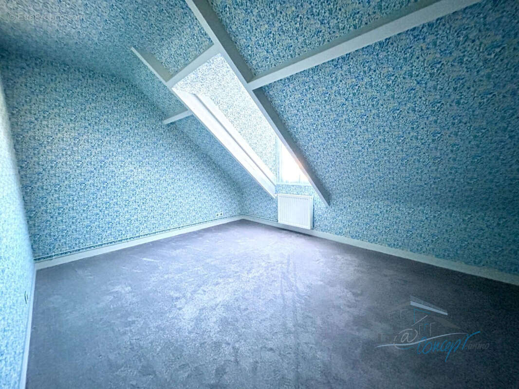 Maison à JANVILLE-SUR-JUINE