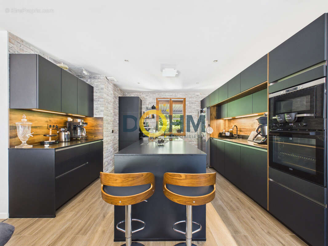 EXCLUSIVITÉ   Maison récente - Accès direct à l' Ondaine - photo 4