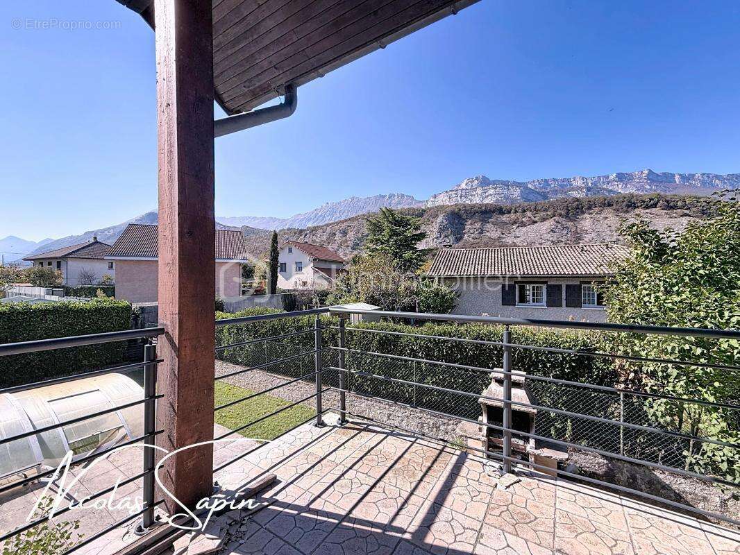 Maison à VARCES-ALLIERES-ET-RISSET