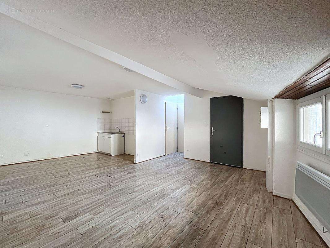 Appartement à TOURNON-SUR-RHONE