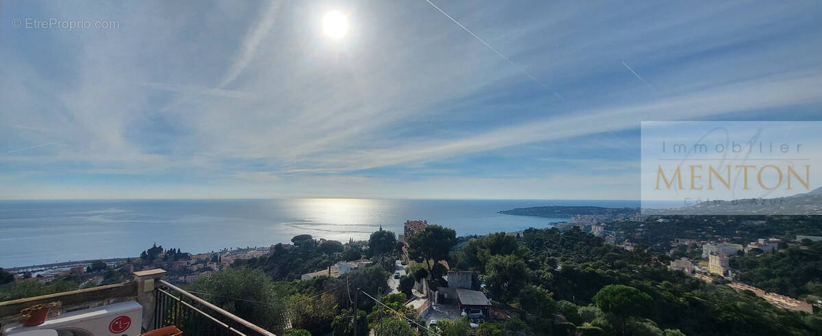 Appartement à MENTON