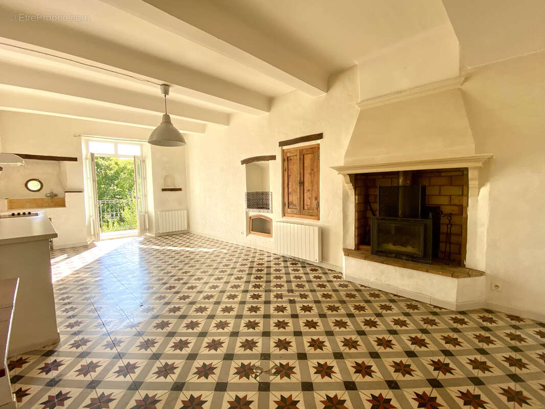 Maison à MOLLANS-SUR-OUVEZE