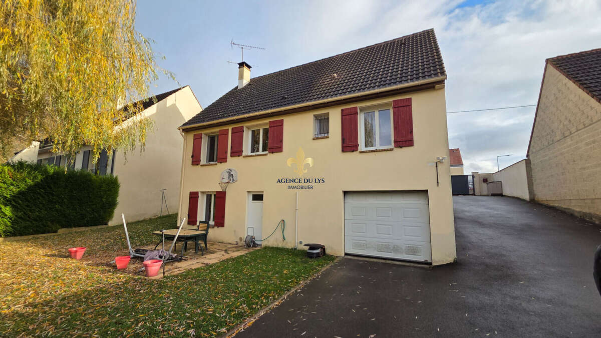 Maison à PRECY-SUR-OISE