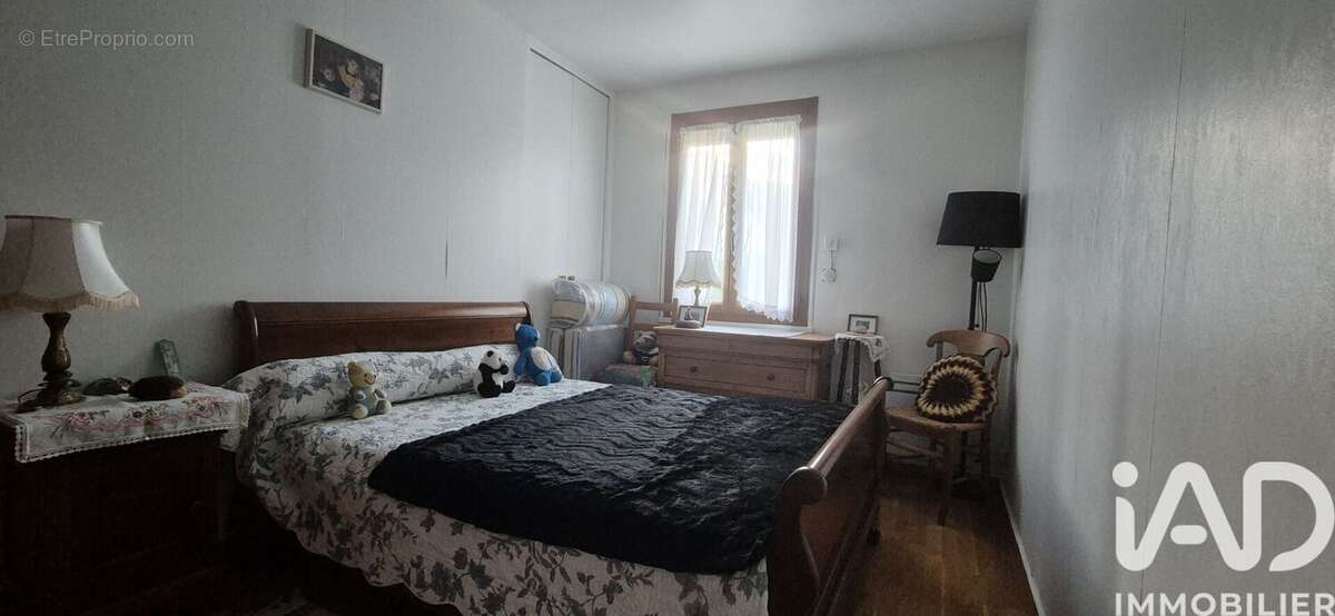 Photo 8 - Maison à SAVIGNY-LE-TEMPLE