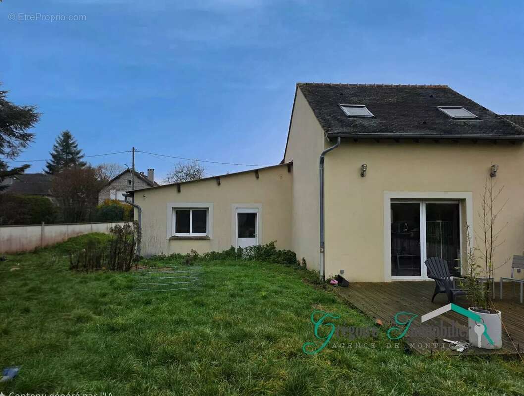 Maison à MONTIGNY-SUR-LOING