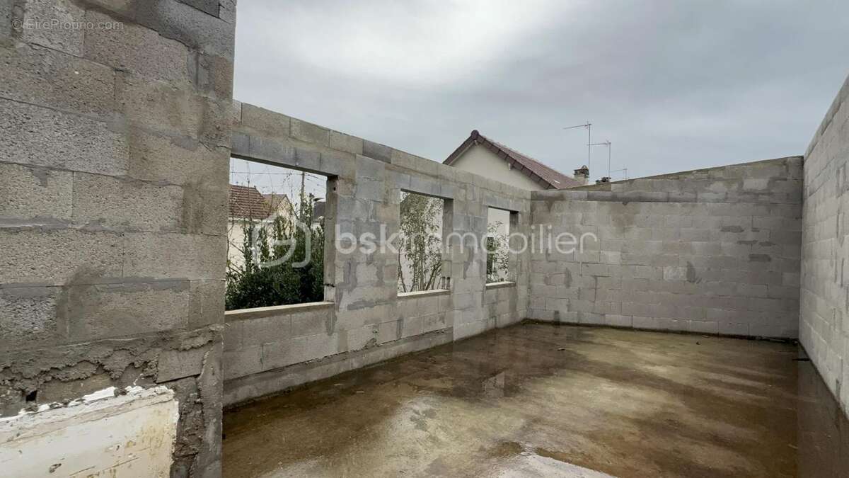 Maison rénovée de près de 120 m² – Quartier Batignolles, Le Mans – 15 min à pied de la gare - photo 12