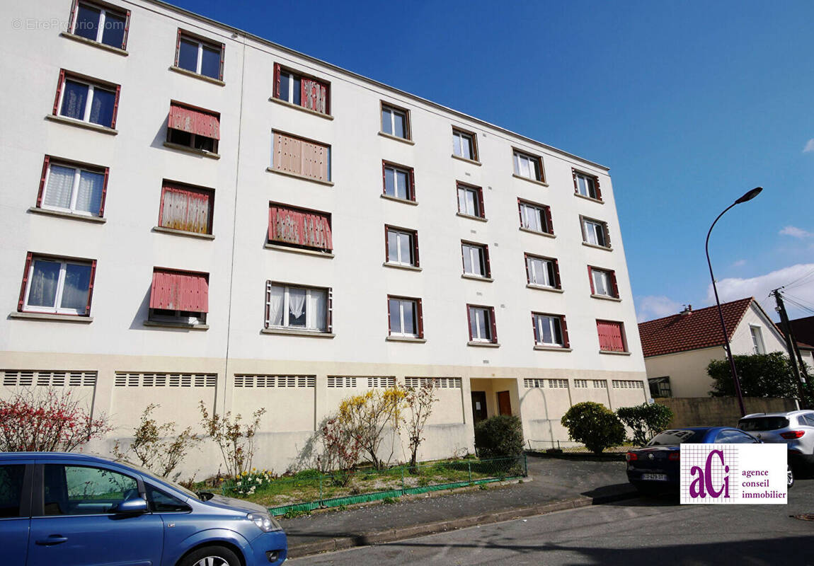 Appartement à L'HAY-LES-ROSES