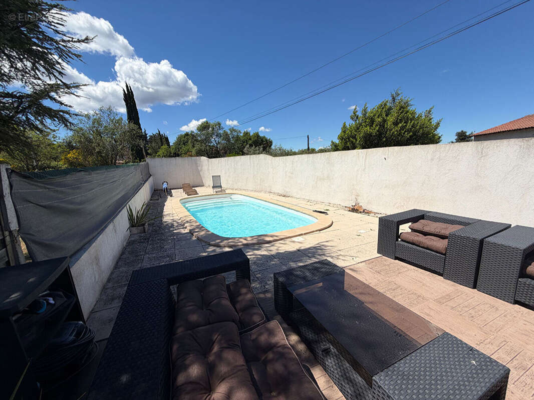 Maison St Maximin 4 pièce(s) 95 m2 + studio de 35 m² loué - photo 3