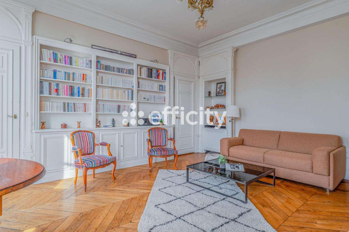Appartement à LYON-1E
