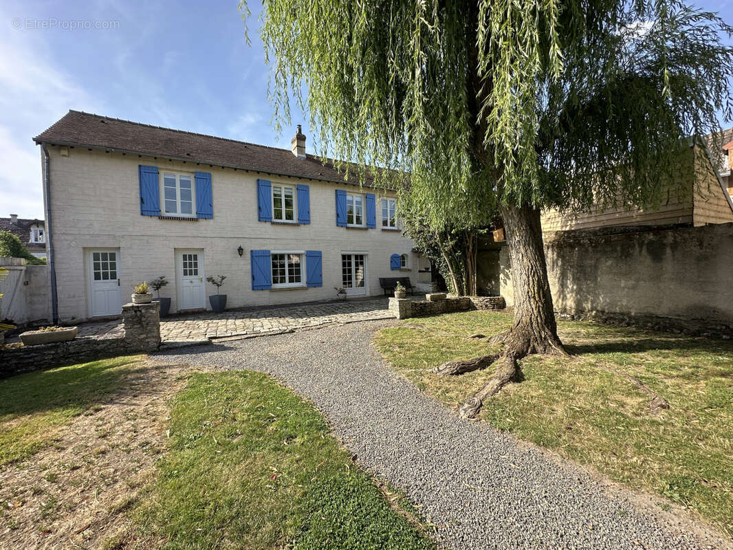 Charmante maison ancienne et familiale avec piscine couverte à 10 mn de Beuil (gare direction St Lazare) - photo 18