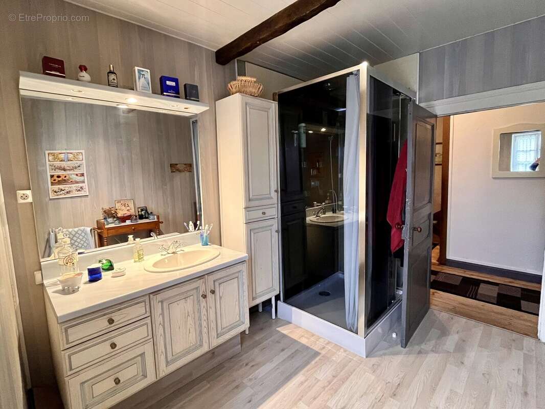 Belle maison de village en pierre avec propriété indépendante d'une chambre - photo 9