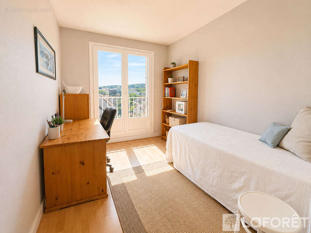 Appartement Sevres 4 pièce(s) 82 m2 - photo 10