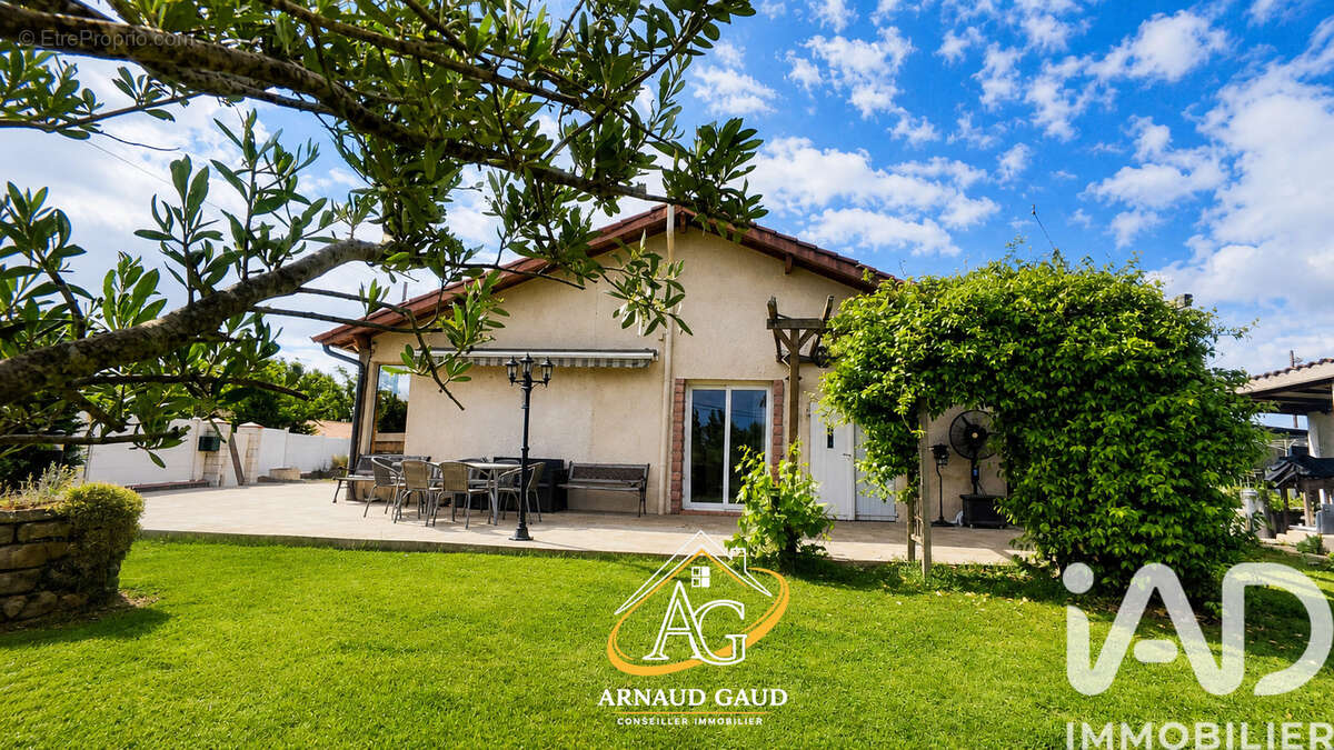 Photo 8 - Maison à BRESSOLS