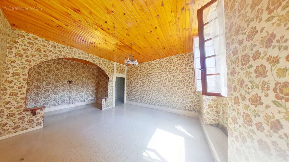 Maison 220 m² à Gevingey  - photo 5