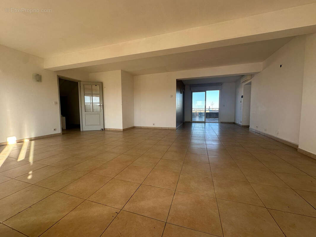 Appartement à CANET-EN-ROUSSILLON