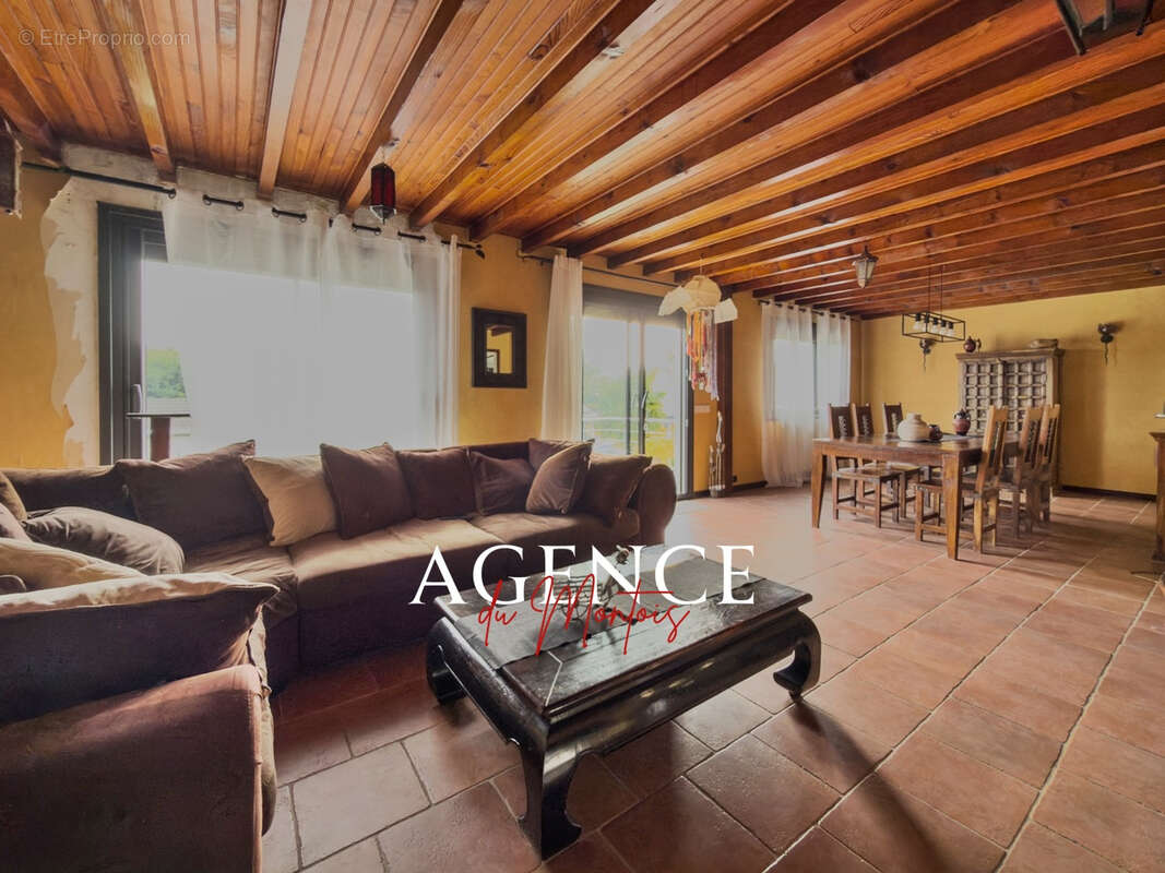 Maison à DONNEMARIE-DONTILLY