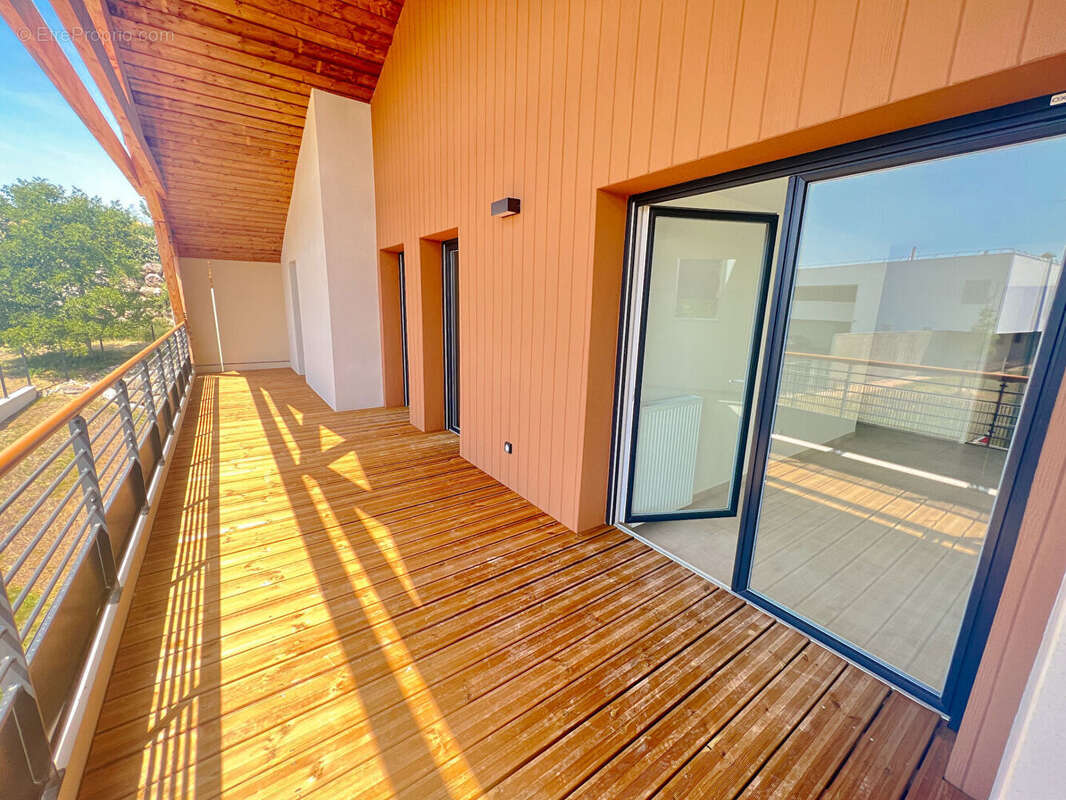 Appartement à ESCALQUENS