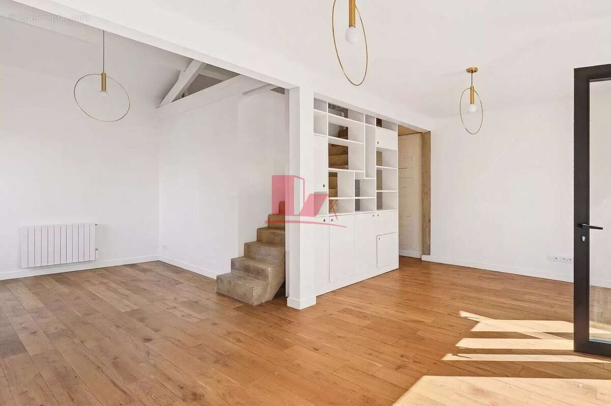 Maison à ISSY-LES-MOULINEAUX