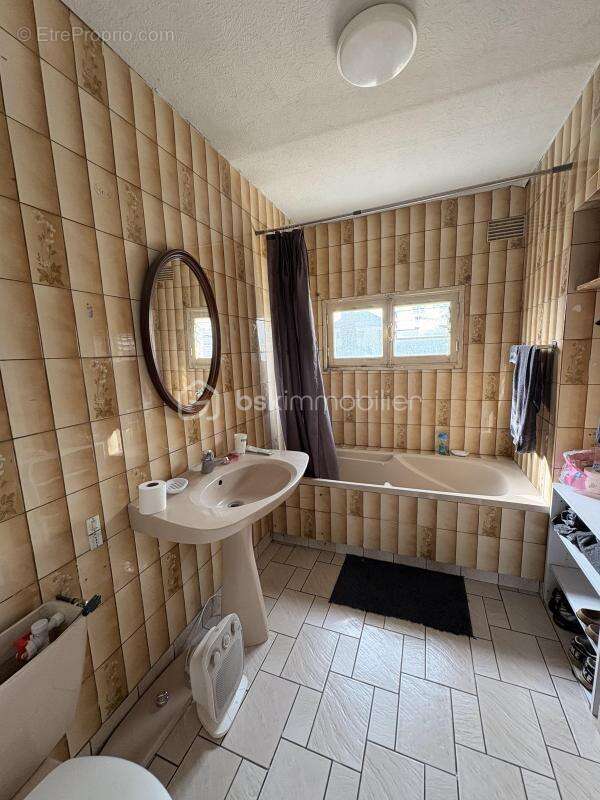 Maison beau potentiel - photo 16