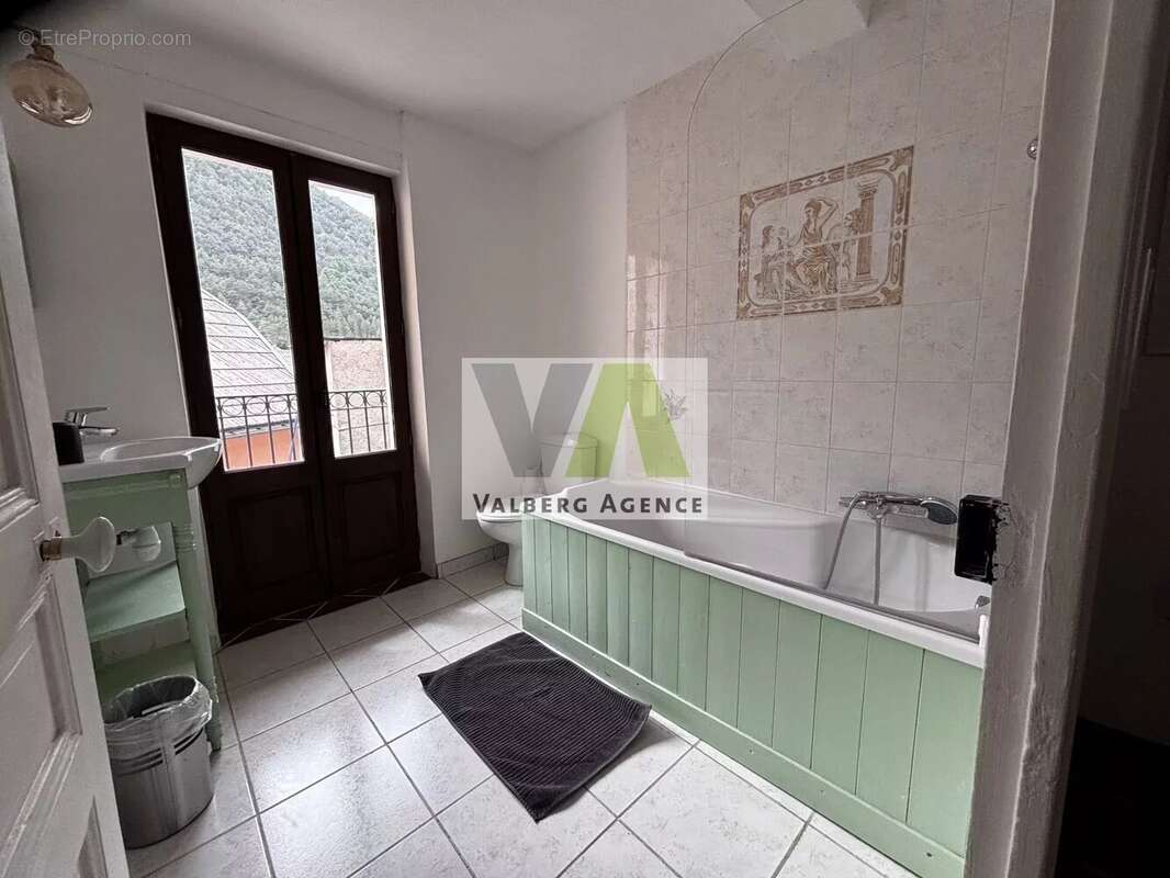 Maison de village - photo 9