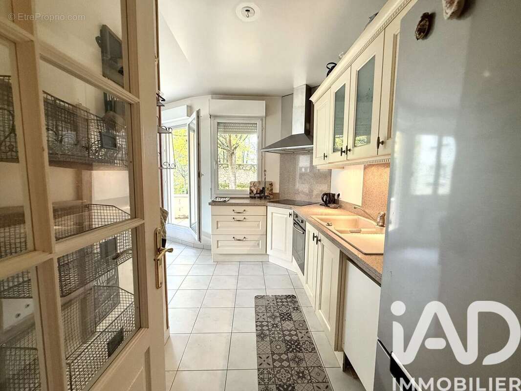 Photo 3 - Appartement à COMBS-LA-VILLE