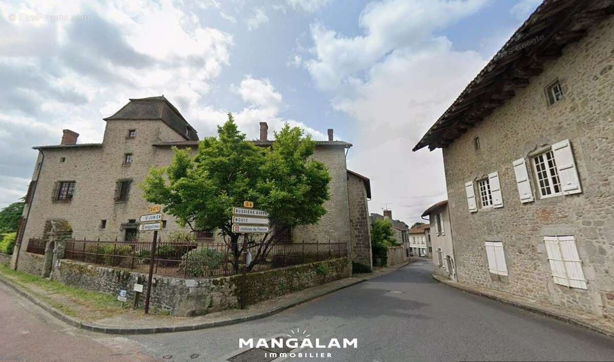 Maison à MORTEMART
