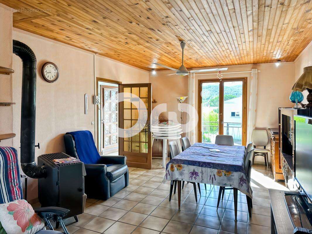 Maison à SAINT-ALBAN-AURIOLLES