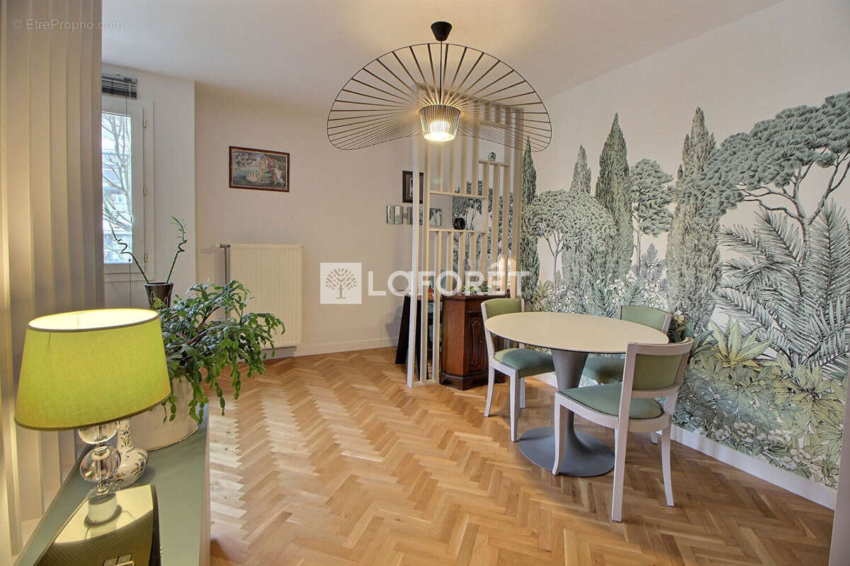 Appartement à RUEIL-MALMAISON