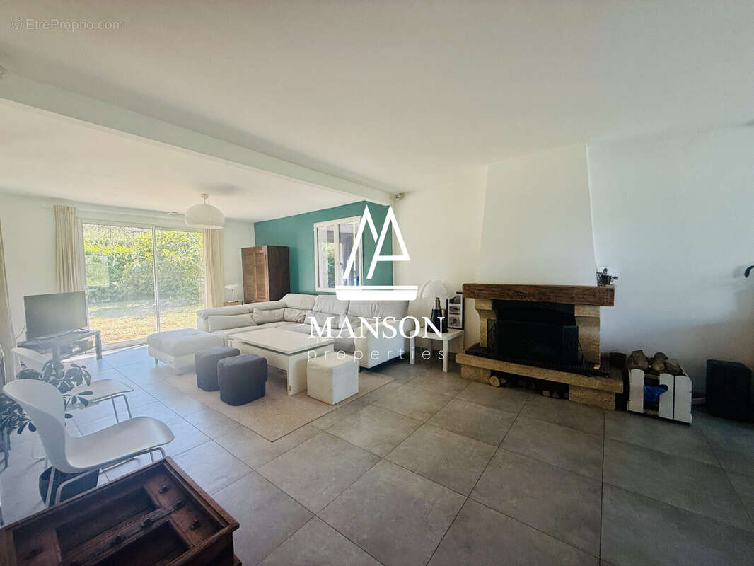 Maison 168 m² à Cenac  - photo 7