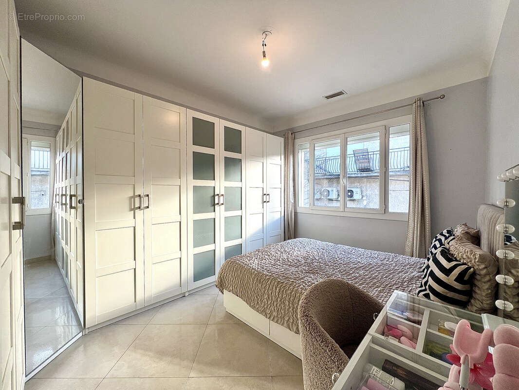 Appartement à MARSEILLE-13E