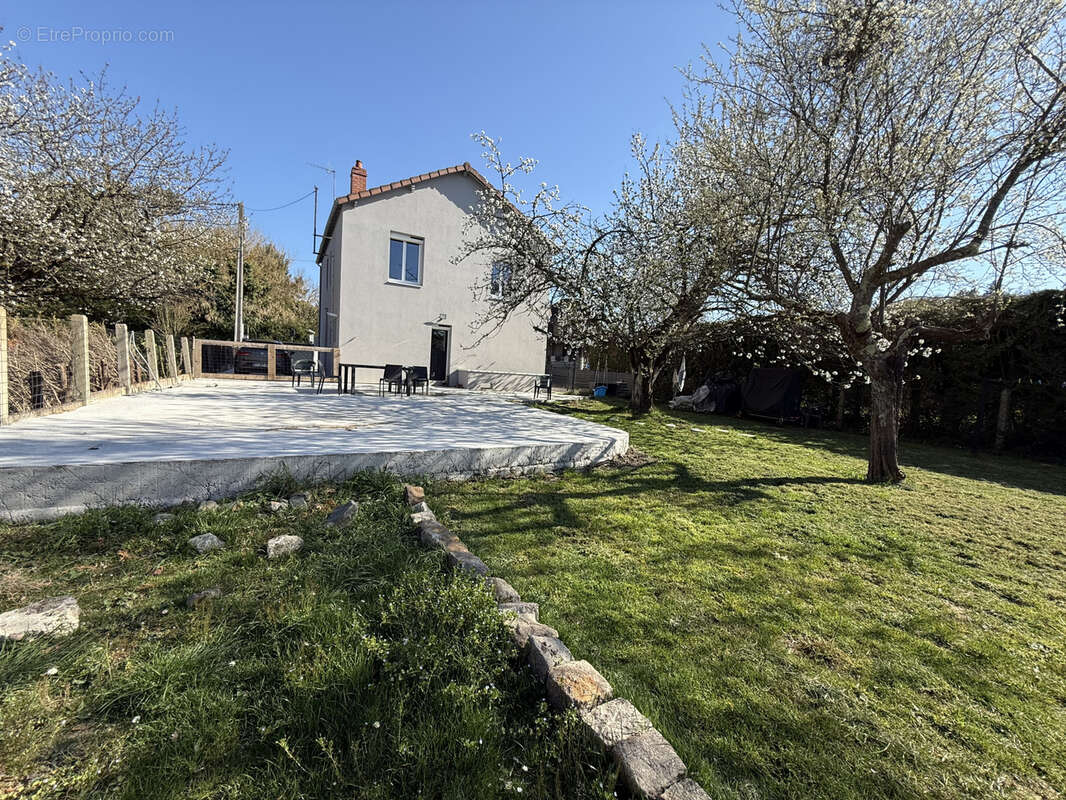 Maison à BELLERIVE-SUR-ALLIER