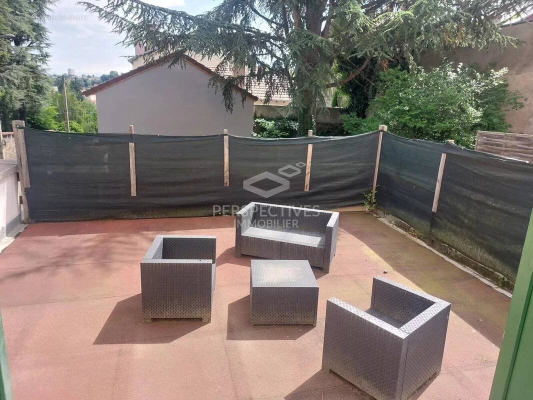 Appartement à SAINT-ETIENNE