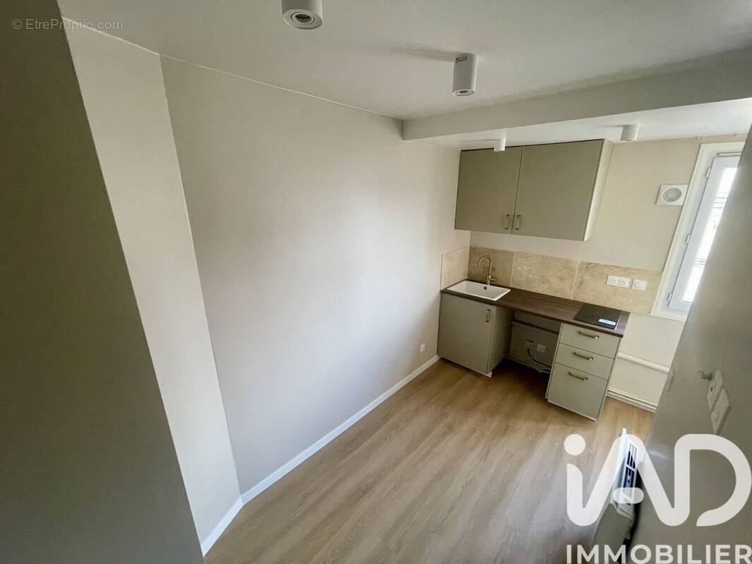 Photo 1 - Appartement à PARIS-16E