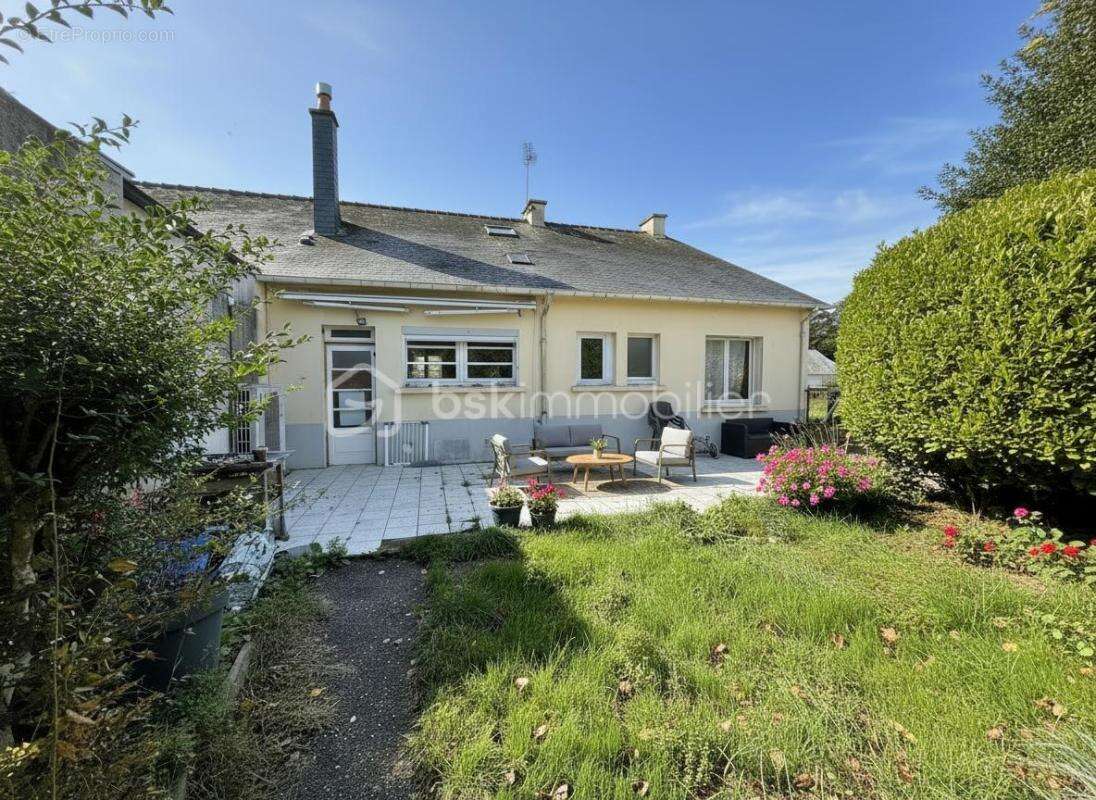 Maison à BRUC-SUR-AFF