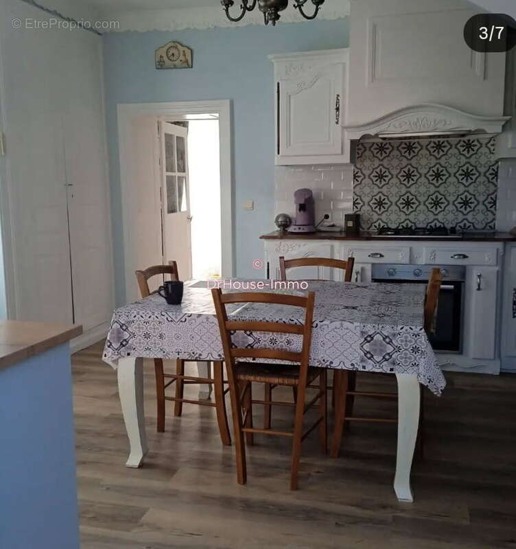 Maison 150 m² à Coulonges  - photo 10