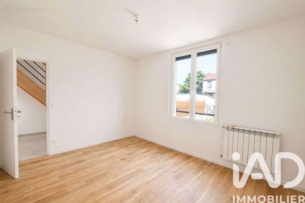 Photo 4 - Maison à SAINT-MAUR-DES-FOSSES