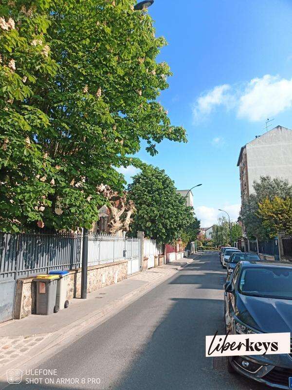 Appartement à BOIS-COLOMBES